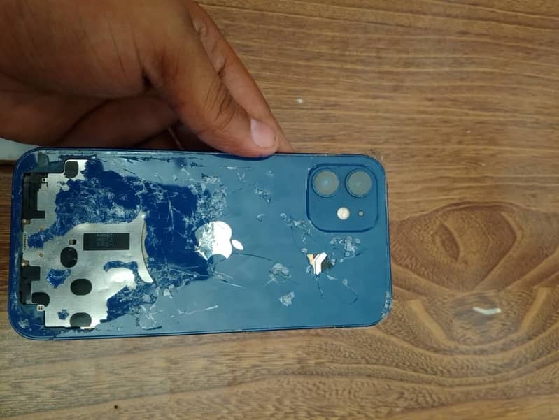 iPhone 12 2