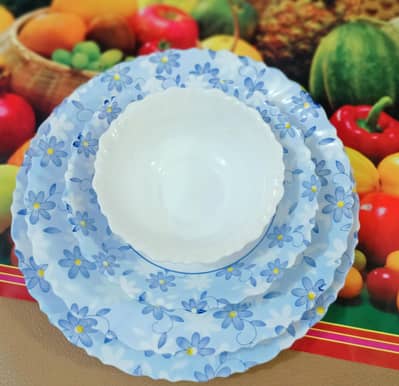 Dinner Set Stone Glass UAE/ Tea Thermos Germany