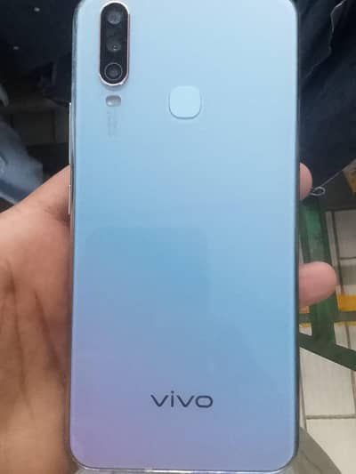 Vivo Y17