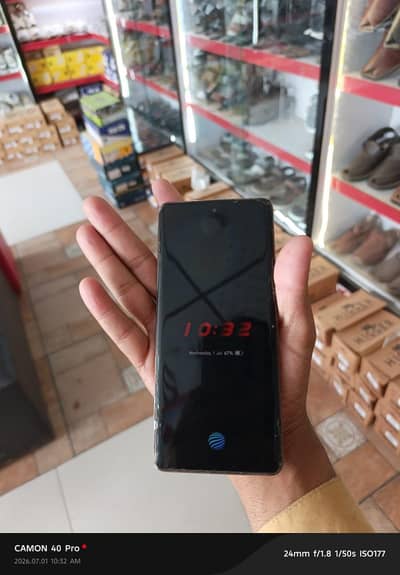 Vivo V40e