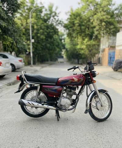 Honda CG 125 (Red) 22/23