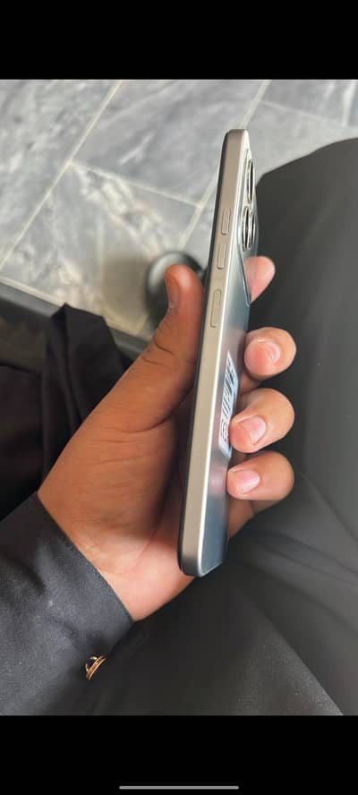 tecno sprak 40