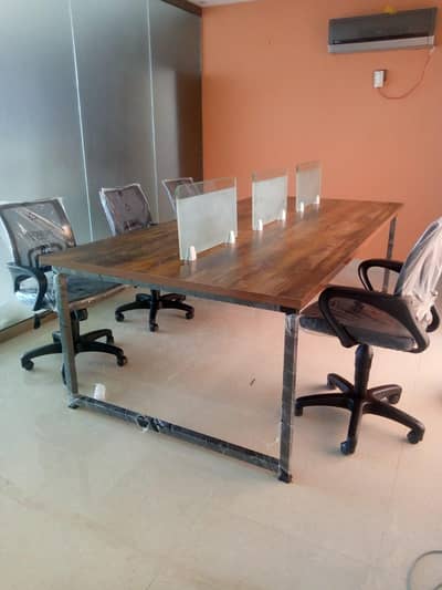 workstation for 4 or 6 persons