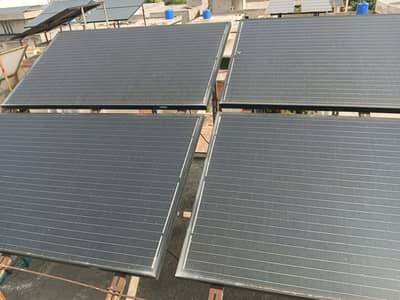 VINASOLAR panels 270w A grade 10pcs available.