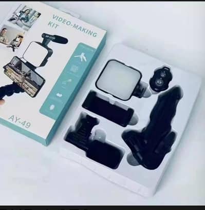 AY-49 Vlogging Kit with LED Light & Mic (Without Remote)