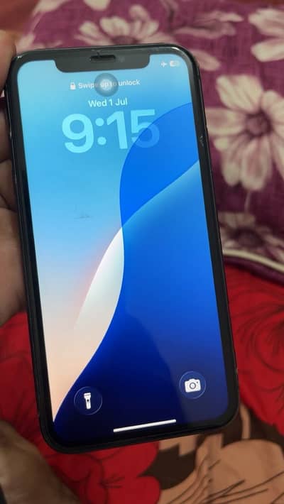 Apple iPhone 11