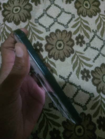 Apple iPhone 13 mini