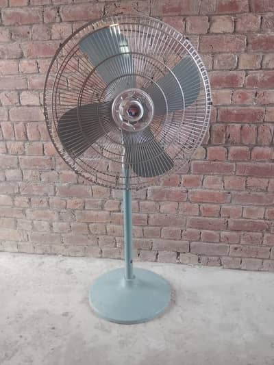 Idus Farshi Fan for Sale - Bilkul Nayi Jaisi Condition