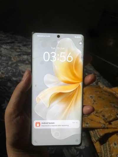 Vivo V30
