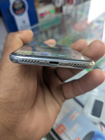 Apple iPhone X