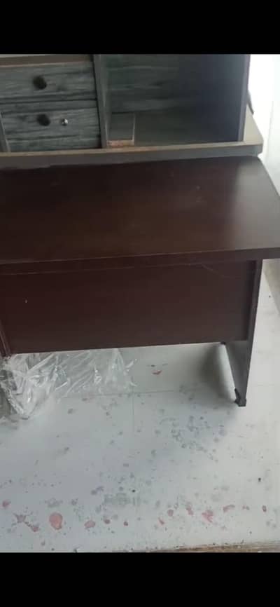 Office Tables and Chairs