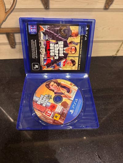 Grand theft auto 5 premium edition disk ps 4 no scratch scratchless