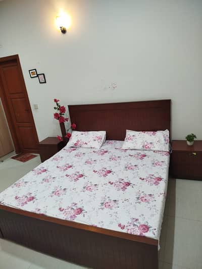 King size bed set without matress