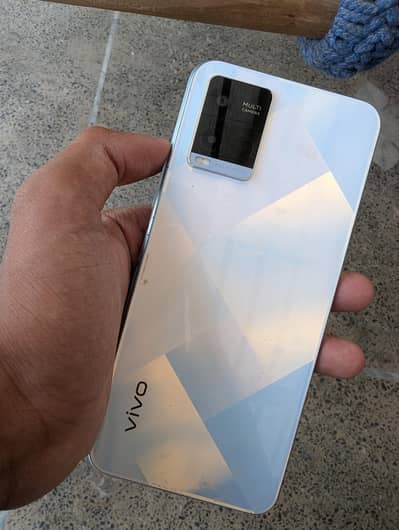 Vivo Y21