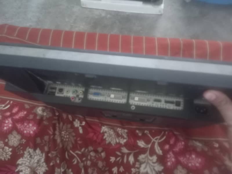 Dell U2410f 1