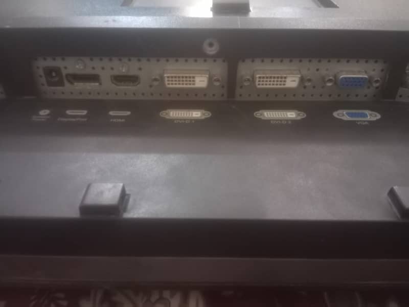 Dell U2410f 2