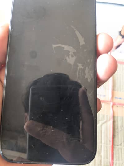 Apple iPhone 13
