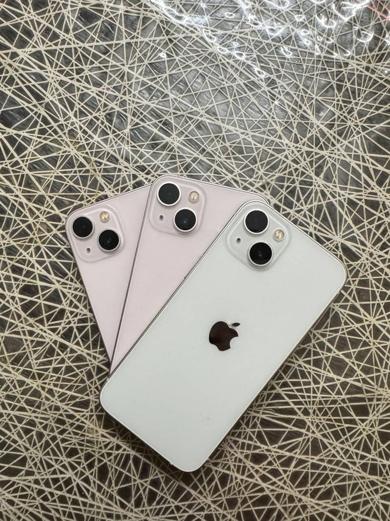 Apple iPhone 13 1