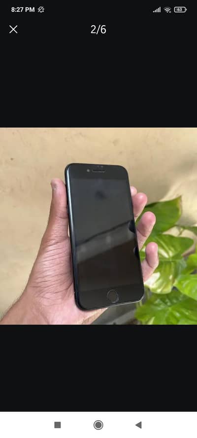 Apple iPhone SE
