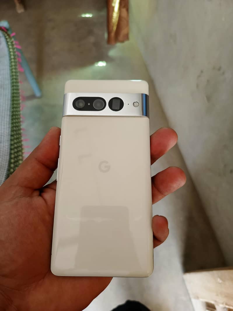 Google Pixel 7 Pro 0