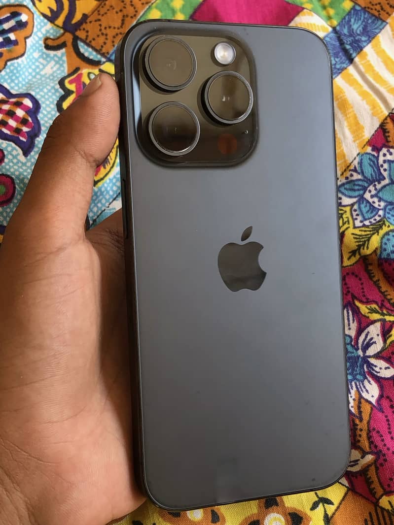 Apple iPhone 15 Pro 5