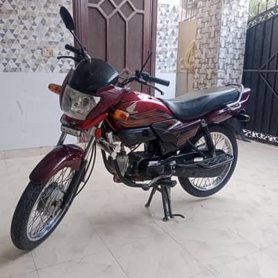 Honda pridor