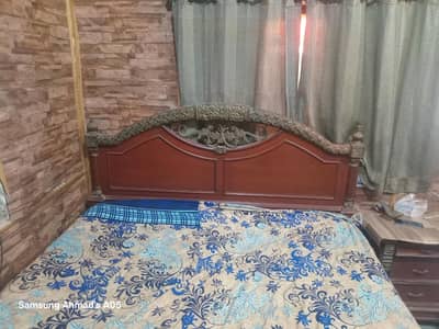 1 bed 2 side table 1 dresser