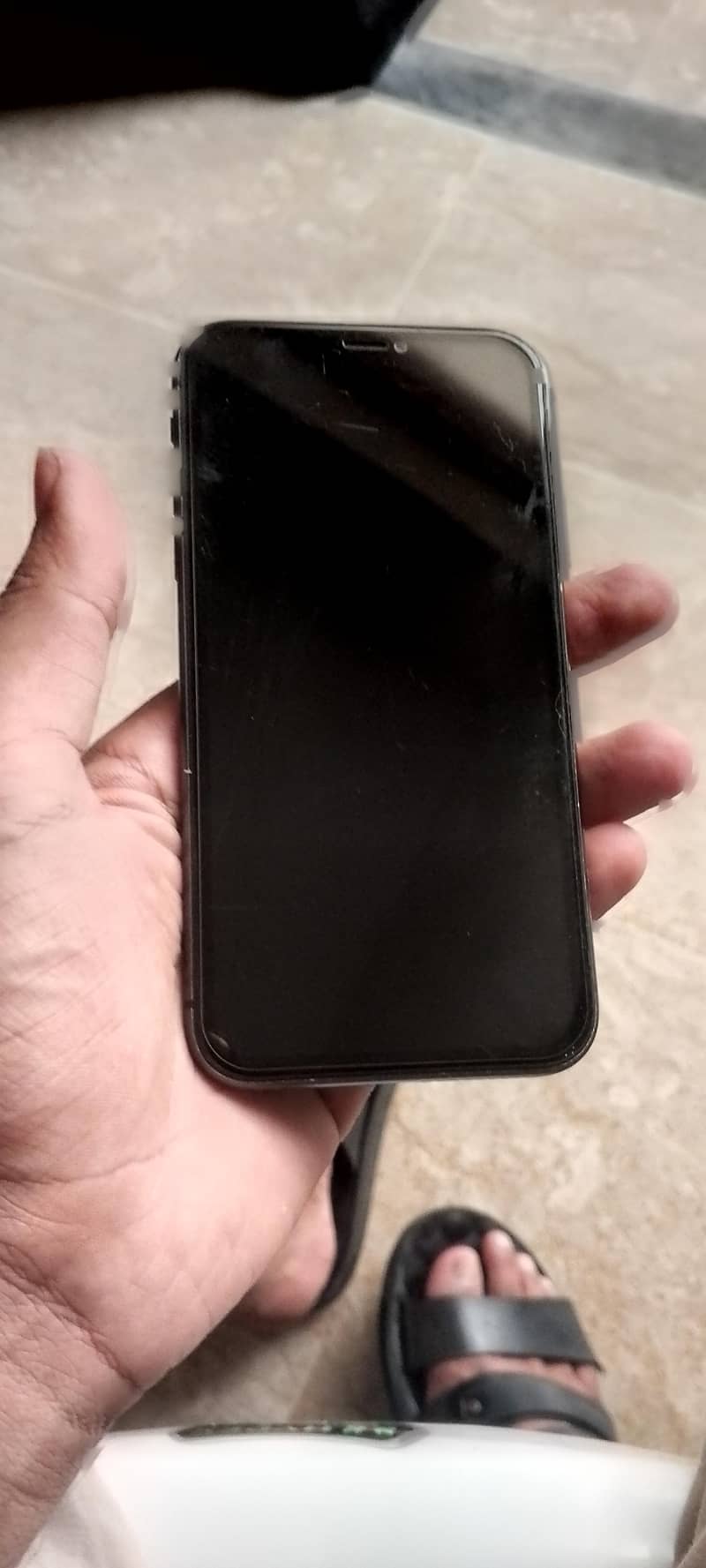 Apple iPhone 11 0