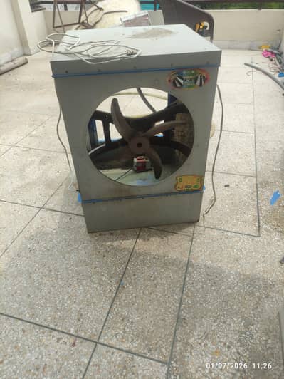 12 volt air cooler 1 month used