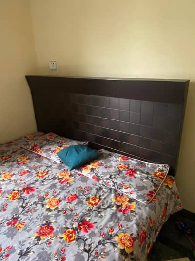 King Size Bed with 2 side table