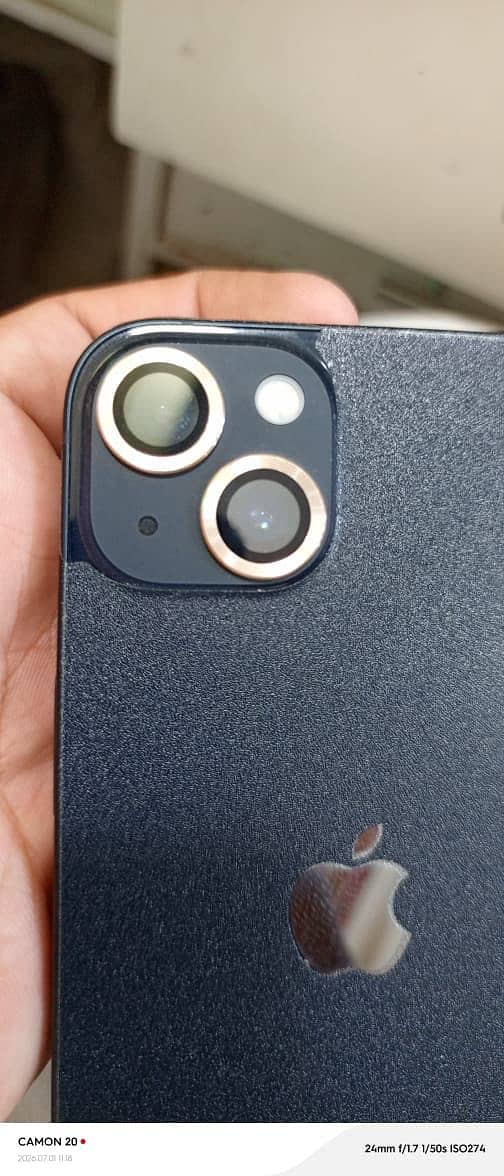 Apple iPhone 13 1