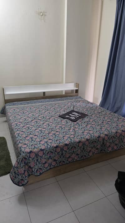 HABITT BED WITH EXPENSIVE FOAM