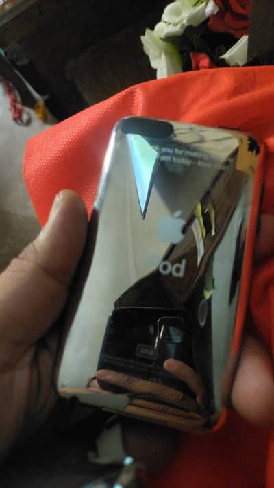 Apple iPhone 3GS