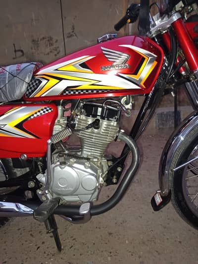 HONDA CG 125 model 2025
