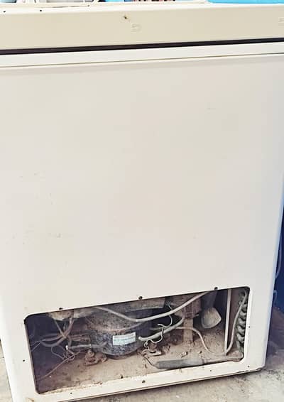 Deep Freezer for Sale – 100% Working Condition | Excellent Cooling