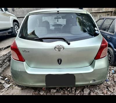 toyota vitz 2007 / rigister in 2012l  sea green