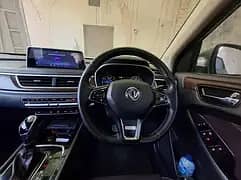 2021 model full option cruise sun/Moon roof glory 13+feul average