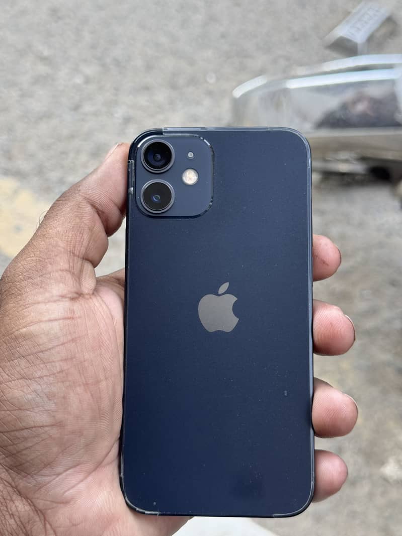 Apple iPhone 12 mini 2