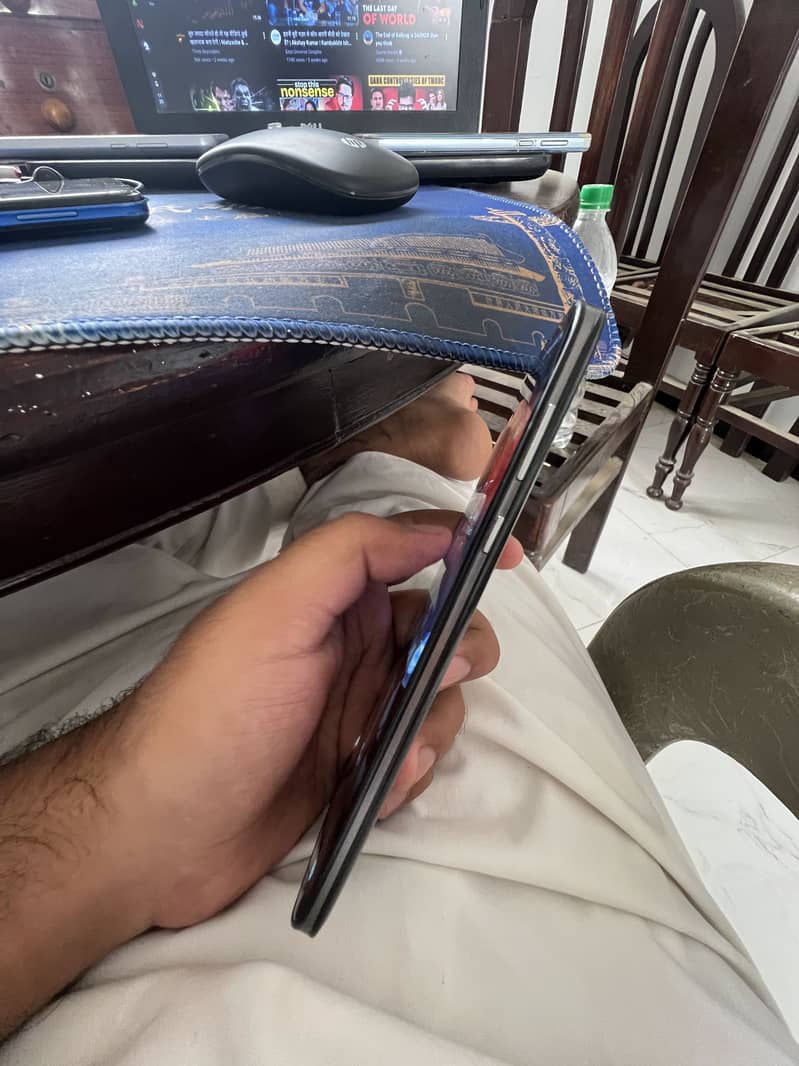 Sharp Aquos Zero 7