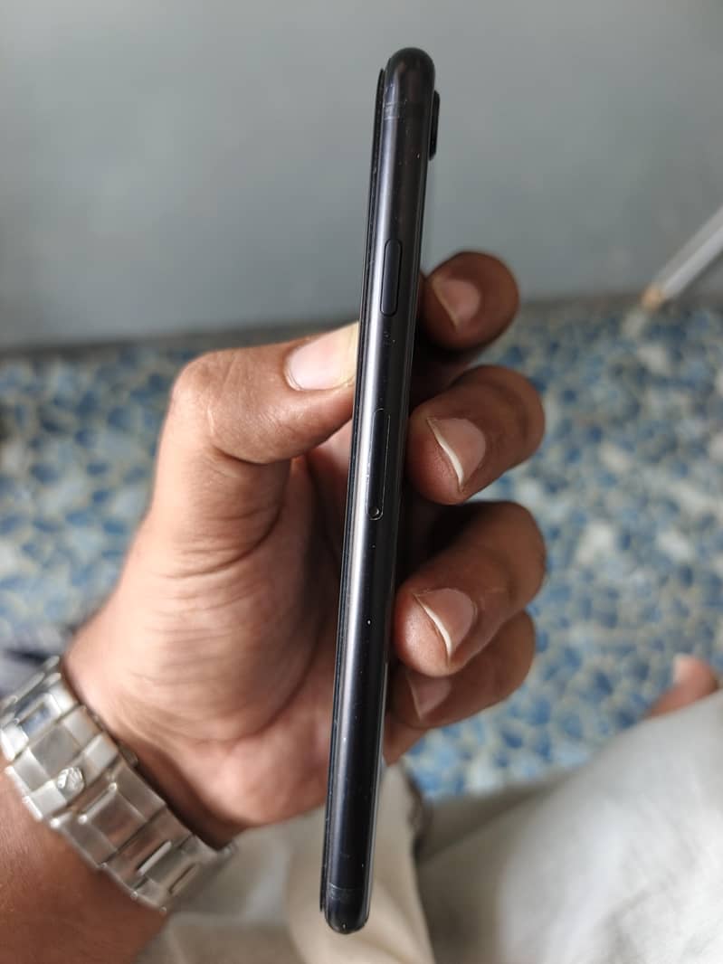 Apple iPhone SE 2