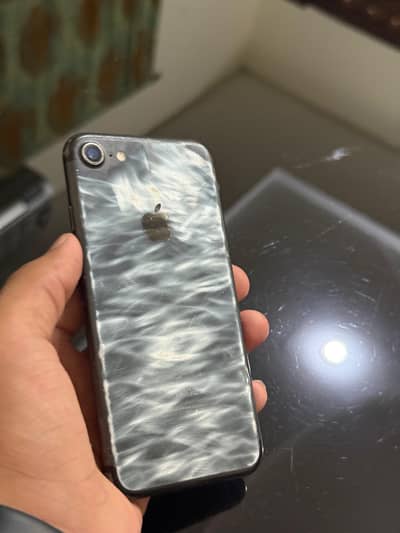 Apple iPhone 7. Sell /.  Exchange