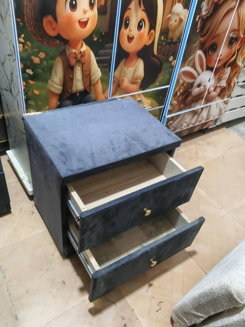 Bed Dressing SideTables. 3
