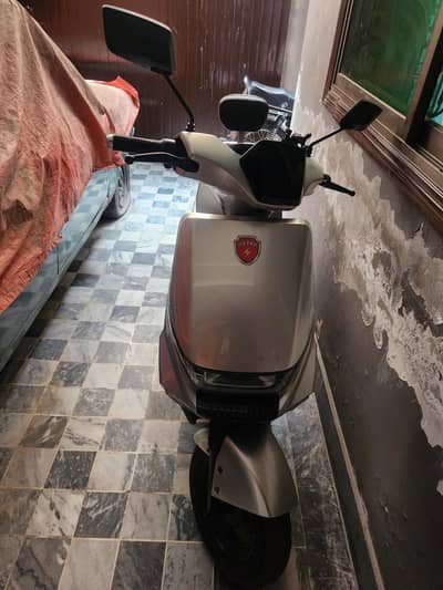 Metro T9 Pro Mint Condition 100km Used