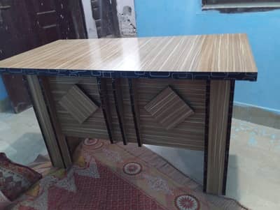 office table with 2 big draws