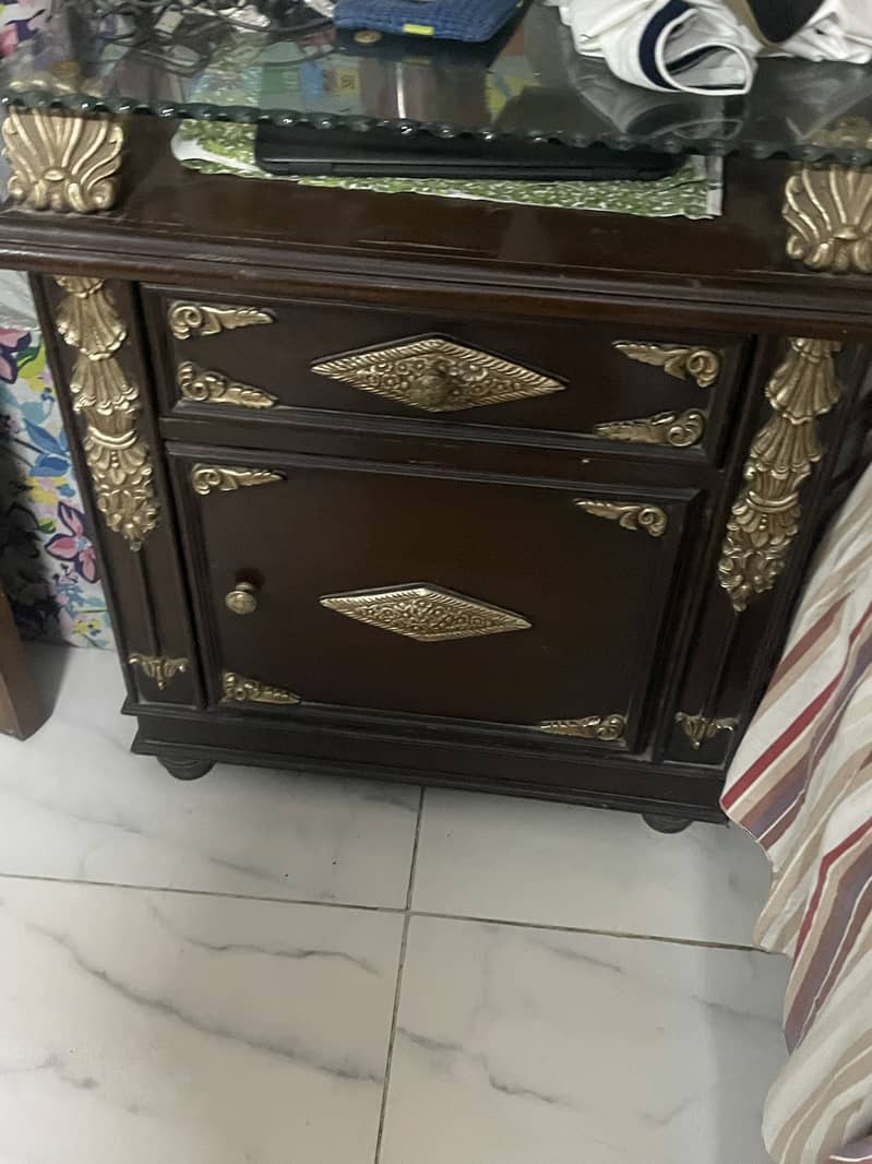 Bed Set Complete With Divider 4