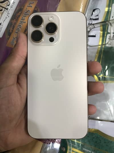 Apple iPhone 16 Pro Max