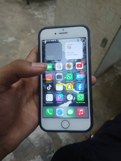 Apple iPhone 7