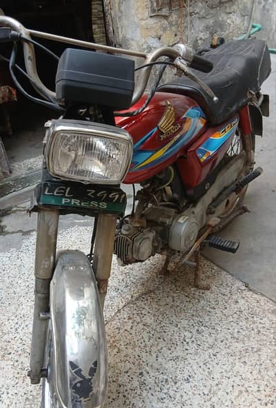 honda 70 cc fr sale in good conditions