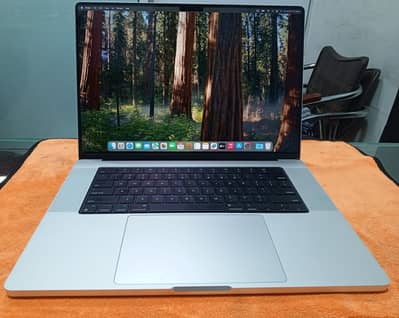 MacBook Pro M1 Pro Max 16-inch | 32GB/512GB | 97% Battery  Cycles 77