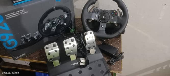 Logitech g920 with steering wheel